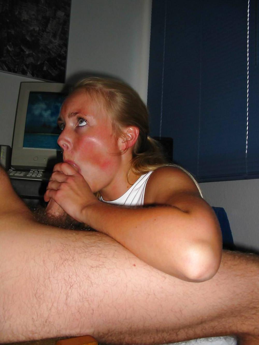 25P Cute amateur sucks and fucks her Boyfriend 