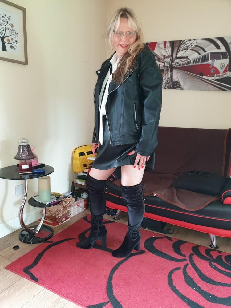 25P lustyliz1