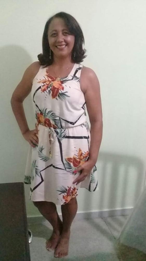 17P Simple and sexy gilf