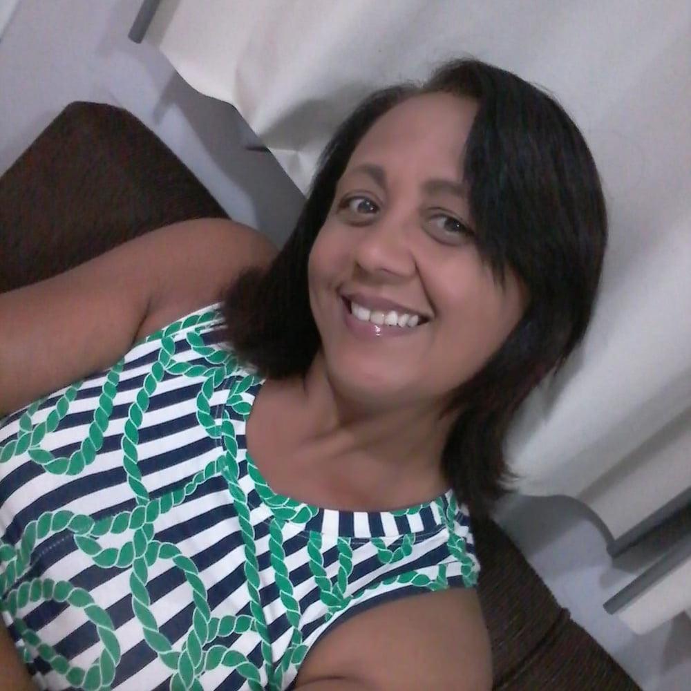 17P Simple and sexy gilf