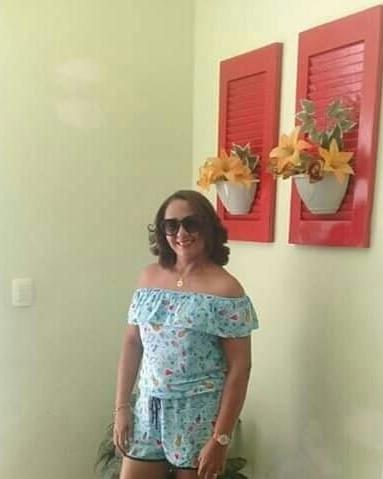17P Simple and sexy gilf