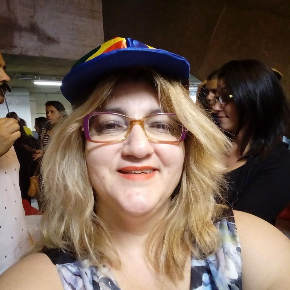 24P Coroa gostosa Deisianne