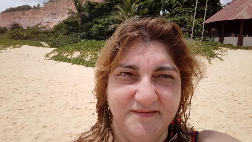 24P Coroa gostosa Deisianne