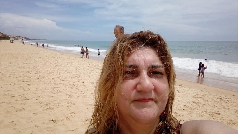 24P Coroa gostosa Deisianne