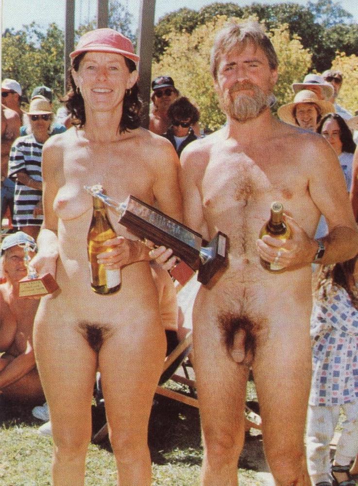 25P Naked people of vintage photos Vol. 4