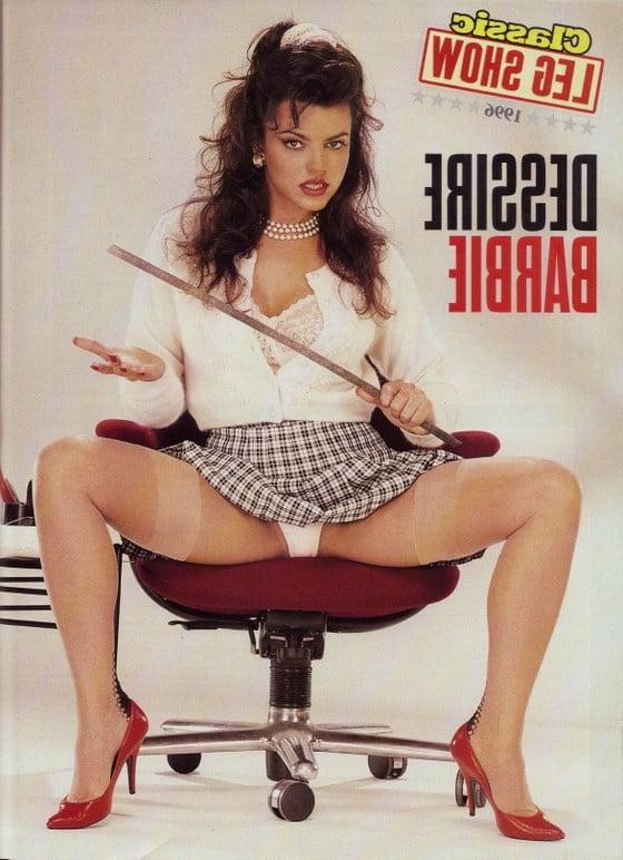 7P Leg Show Magazine - Tan FF Stockings with Cuban Outline Heel