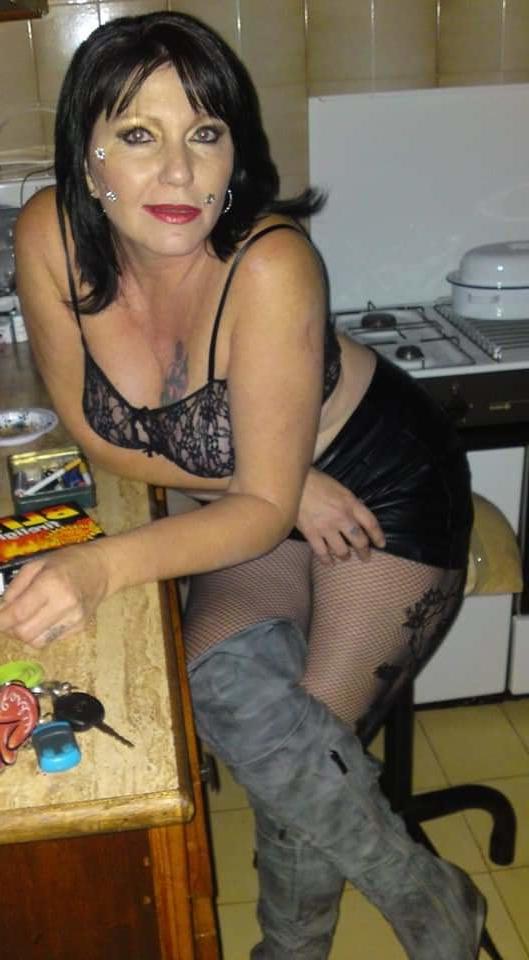 25P Eliz beukes