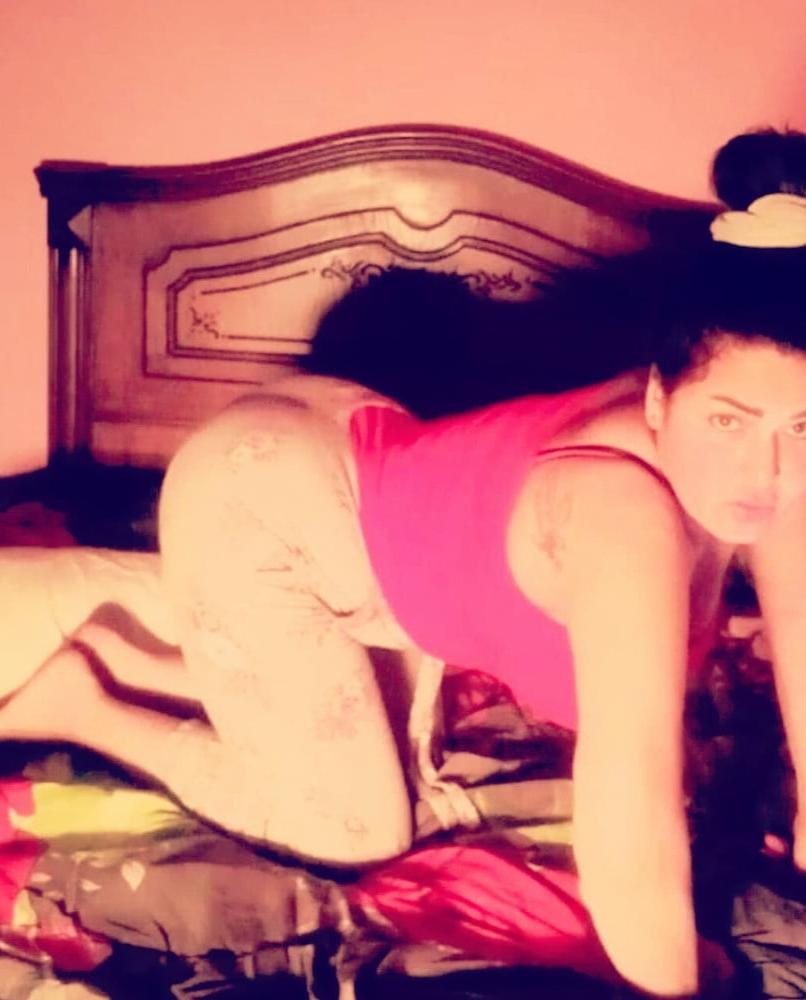 25P Celebrity egypt sexy