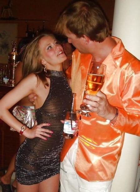25P Girls Night Out, Cuckold
