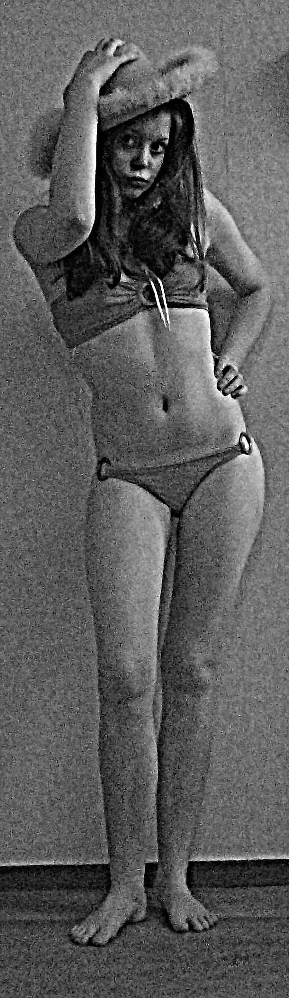 15P Sexy swedish girl