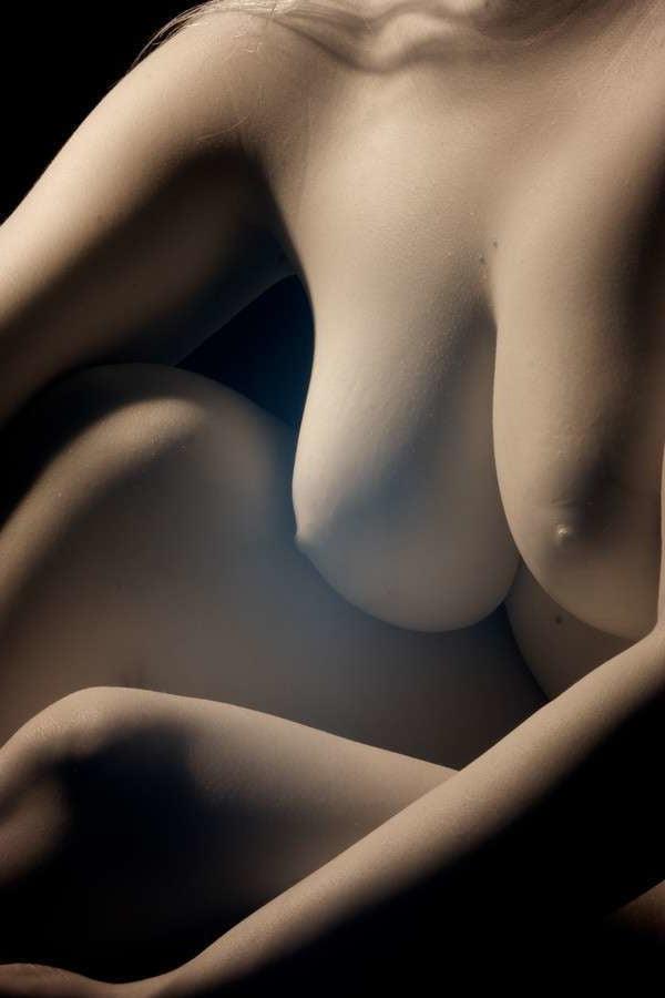 25P Nice tits, big tits, natural tits.
