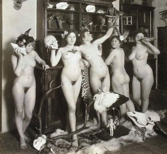 25P Vintage B&amp;W 6