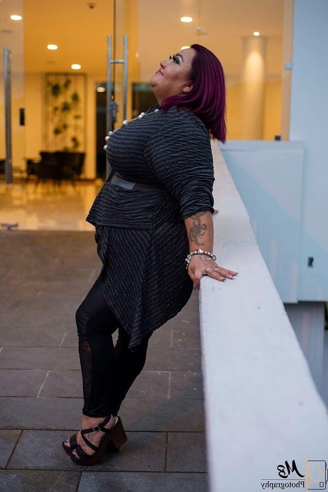 25P ana medel mega culona ass bbw mature