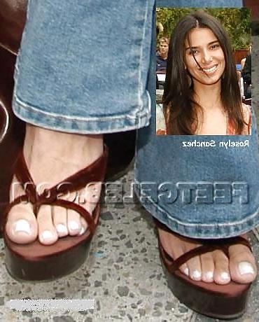 16P Celebrity feet 