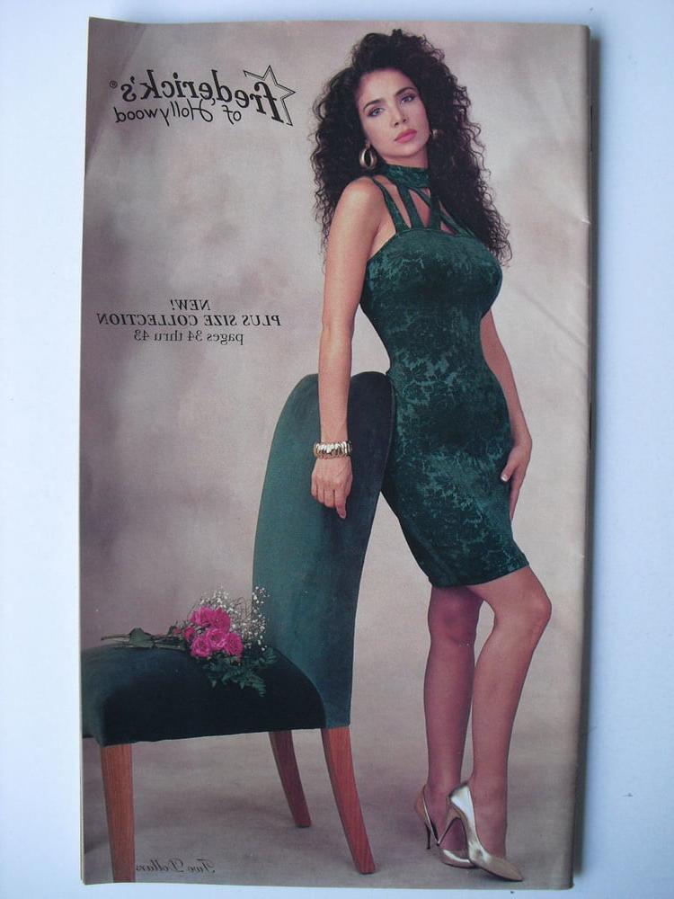 25P Vintage lingerie catalogues, mainly 1980's