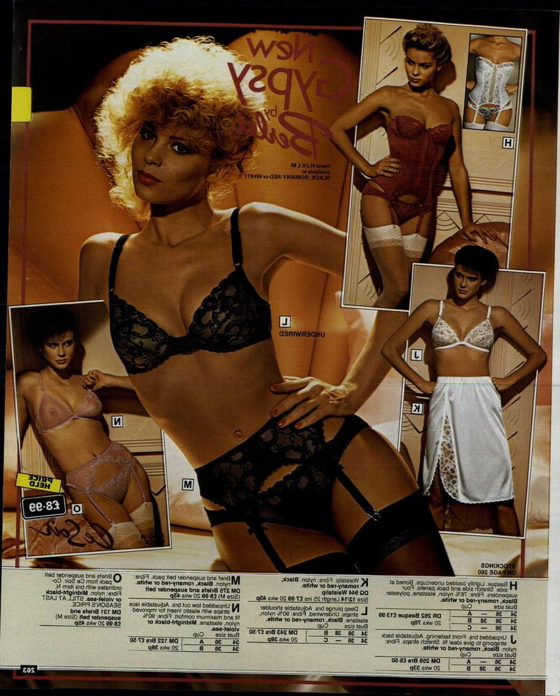25P Vintage lingerie catalogues, mainly 1980's