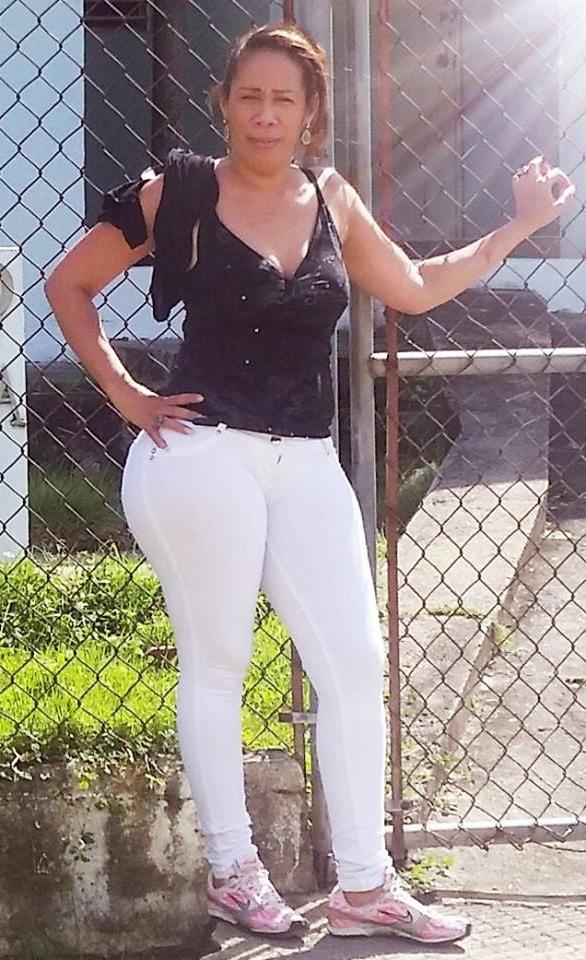 25P ingrid santos mature ass culona madura