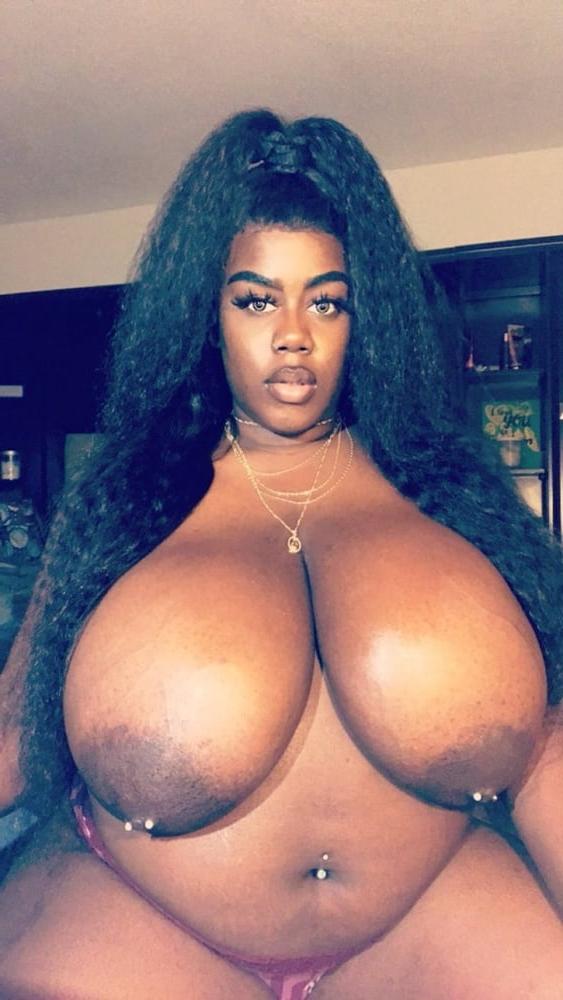 25P Big Succulent Tits