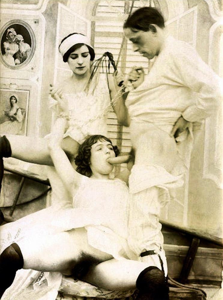 25P exciting vintage photos