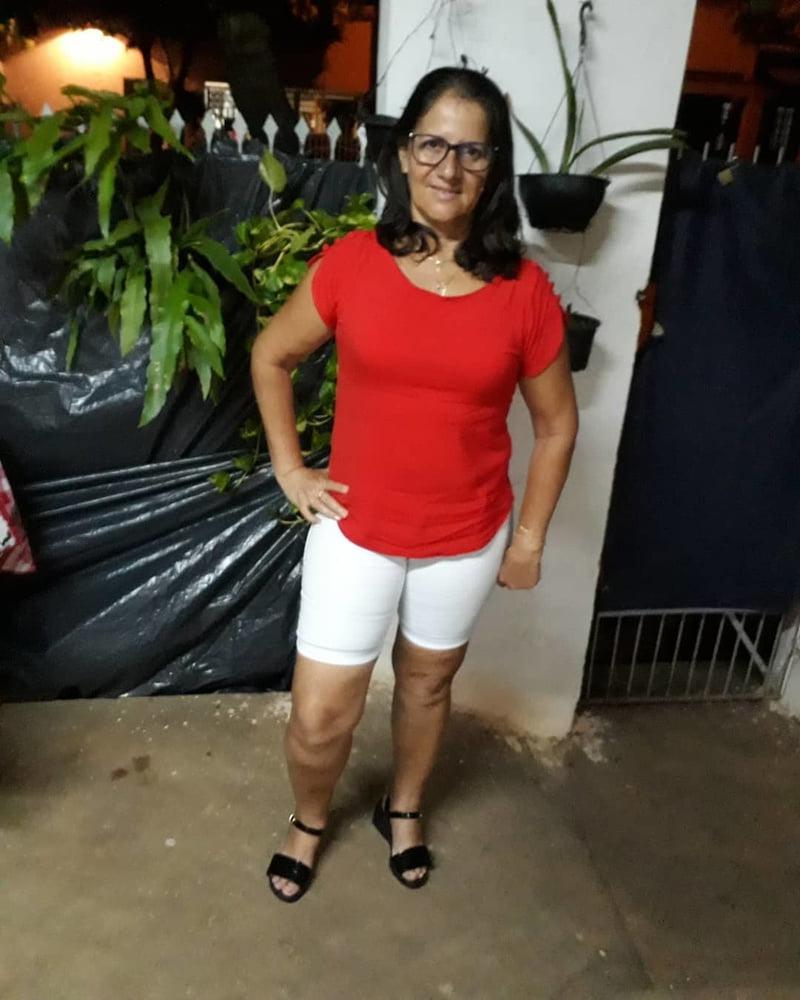 12P Simple and sexy gilf