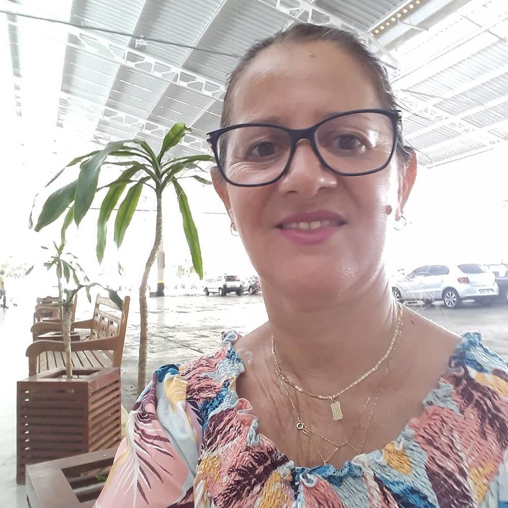 12P Simple and sexy gilf