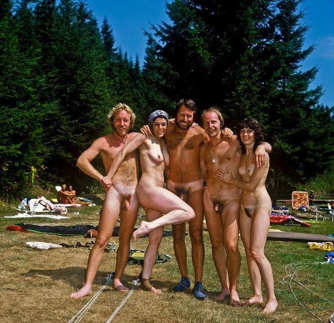 25P Naked Vintage Girls 65