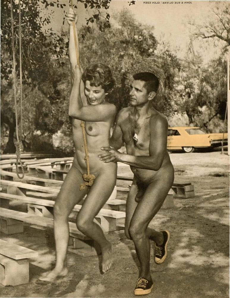 25P Naked Vintage Girls 65