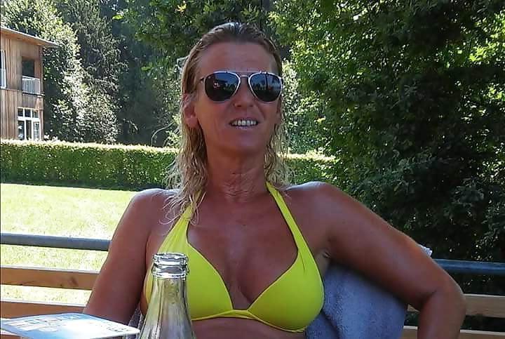 25P Two holt milfs