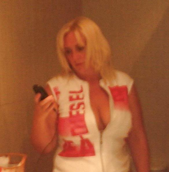 25P Busty & Tall Mature Blonde