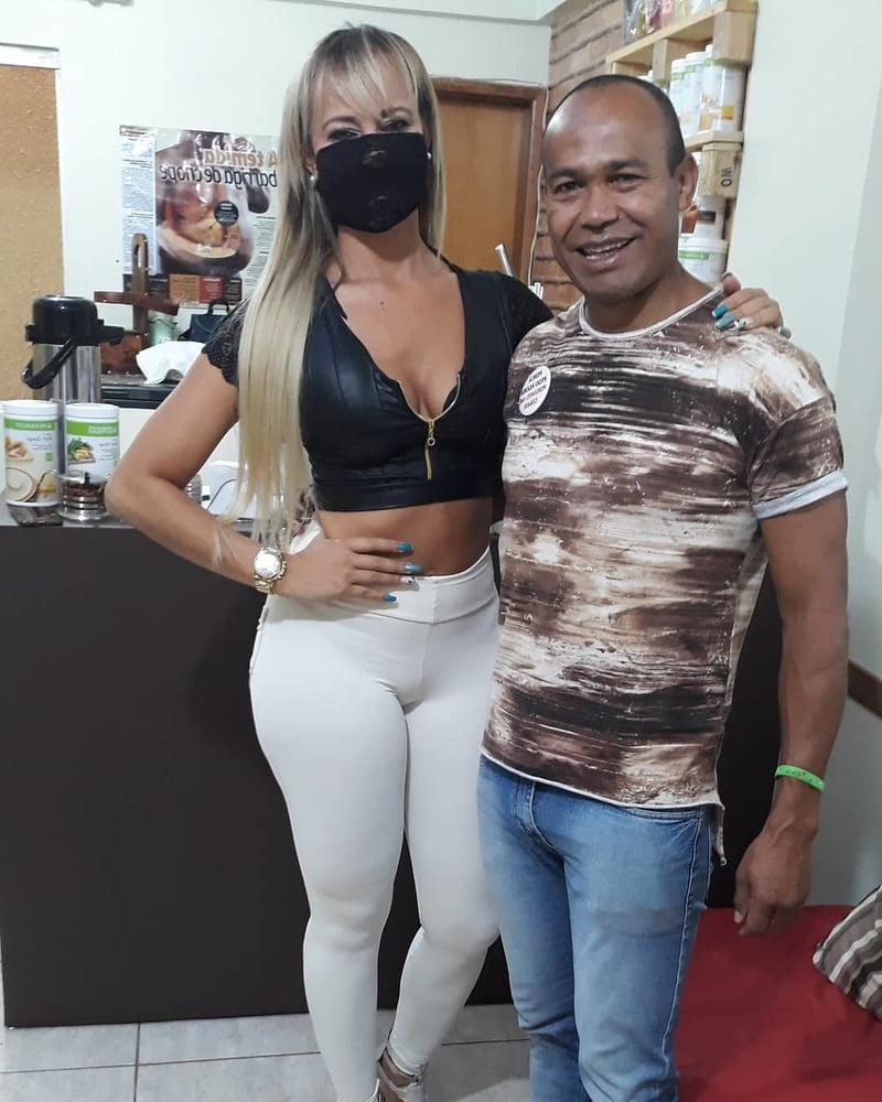 25P Amateur Hot Blonde Latina MILF Dancer Slut