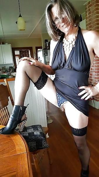 25P MATURES DRESSED LIKE SLUTS 42