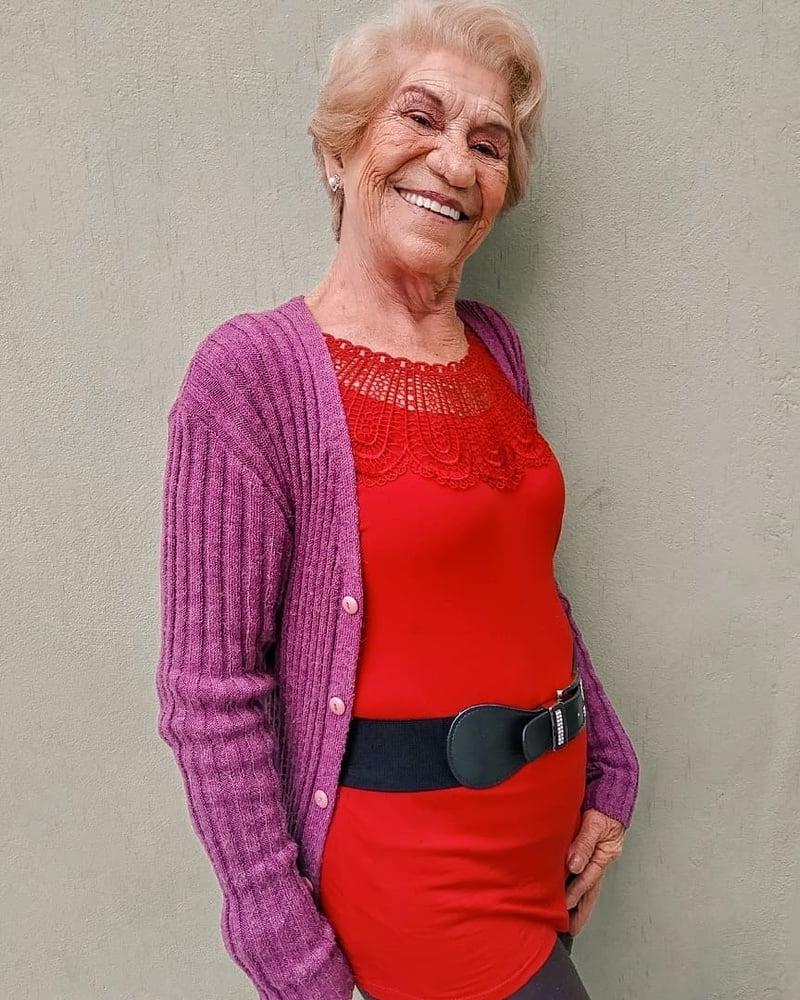 14P Sexy Gilf