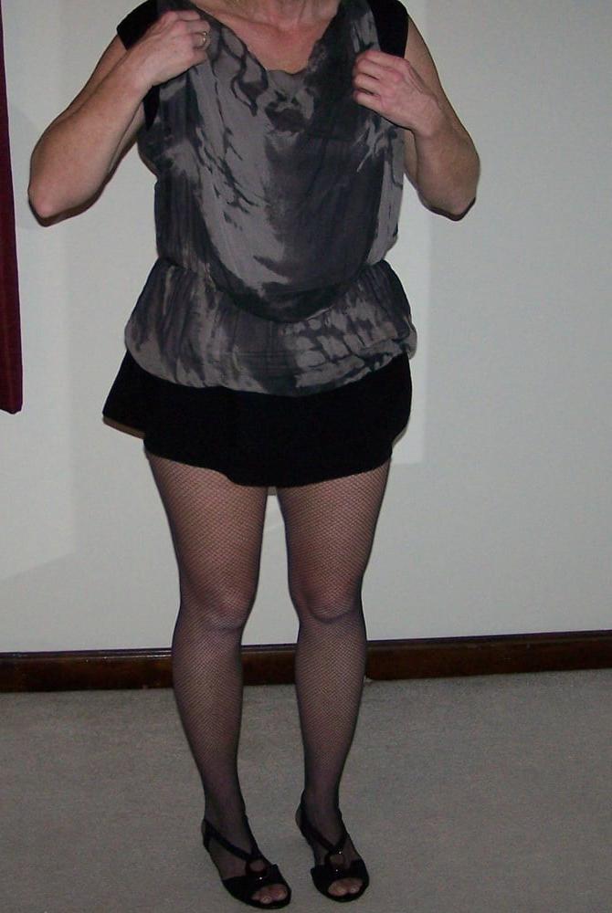 22P Posing and Playing