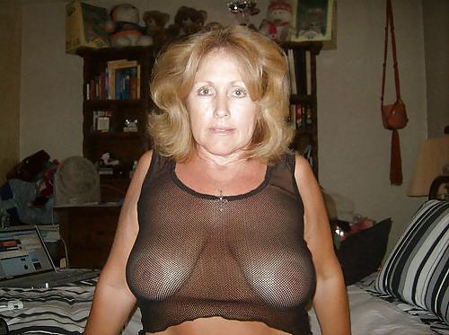 17P Sexy Blond Gilf
