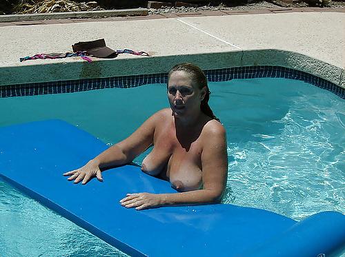 17P Sexy Blond Gilf