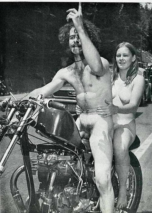 25P Naked Vintage Girls 66
