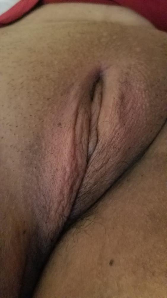 13P Shaved Latina BBW pussy