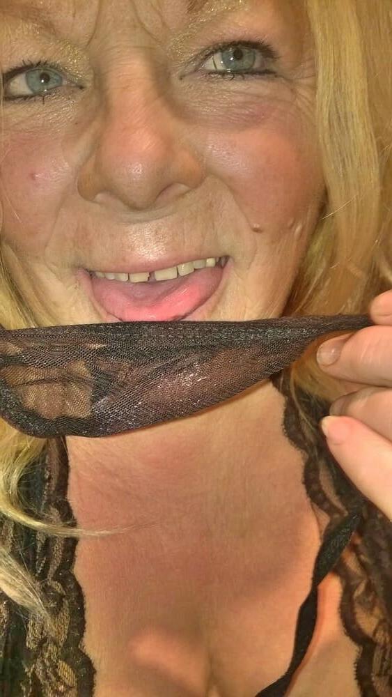25P FilthySlagWife