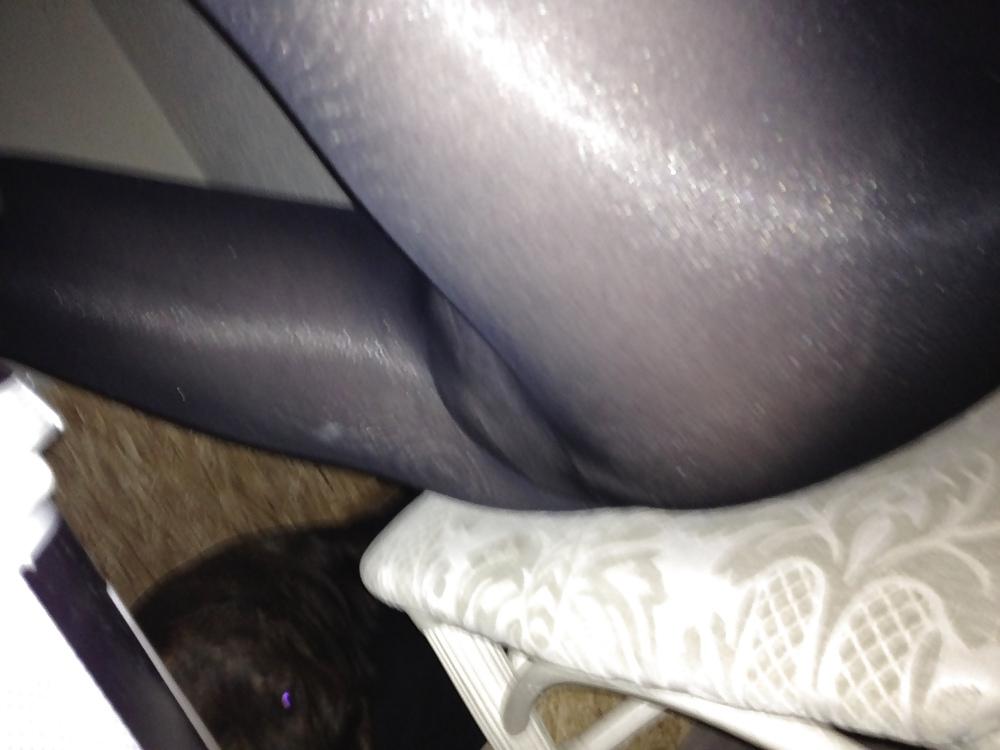 10P Me so horny in legging & pantyhose