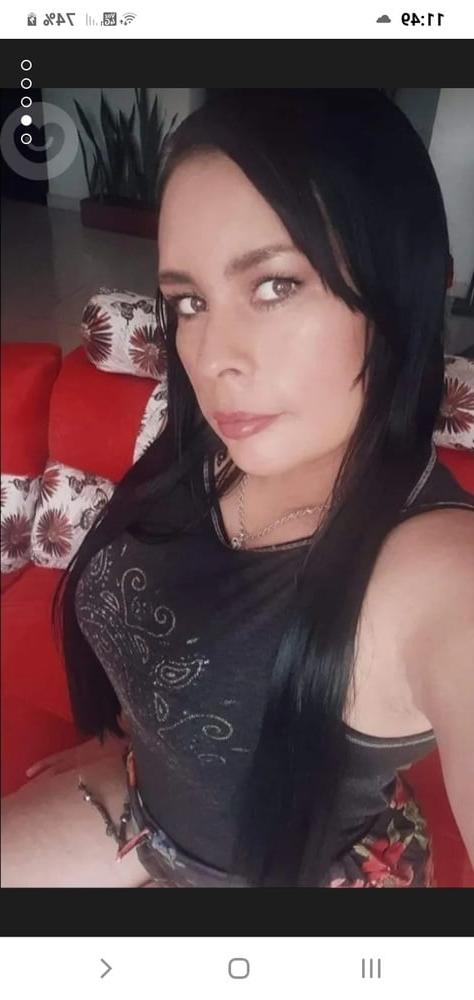 22P Maduras lindas
