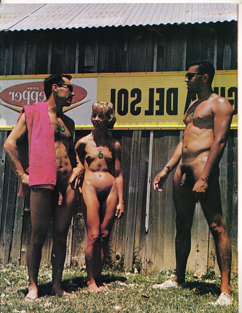 25P Vintage Nudists 31