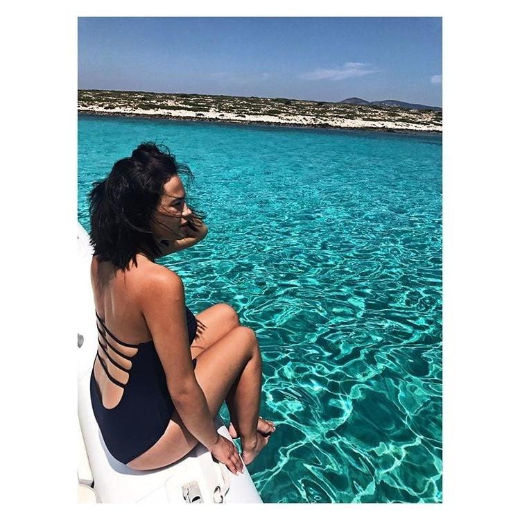 25P Greek Celebrity Pinelopi Plaka