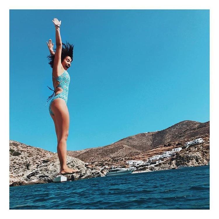 25P Greek Celebrity Pinelopi Plaka