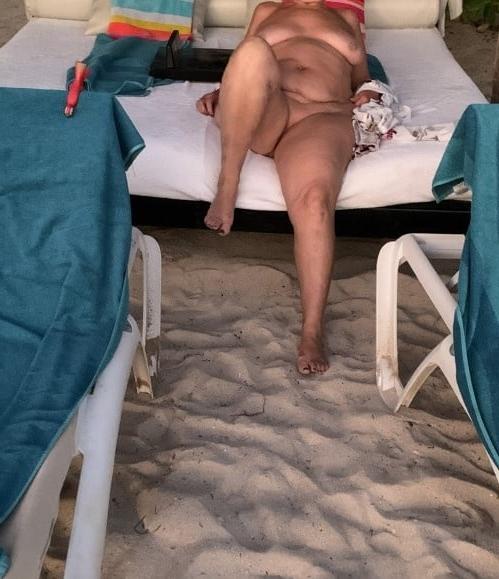 25P sexy nude mature, curvy, bbw , and grannies 2
