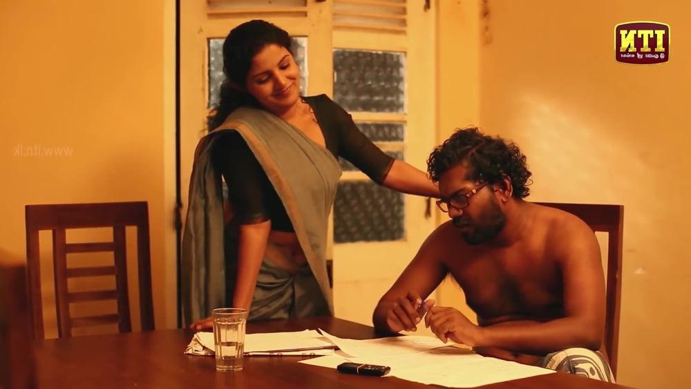 25P sl actress hot saree and armpit