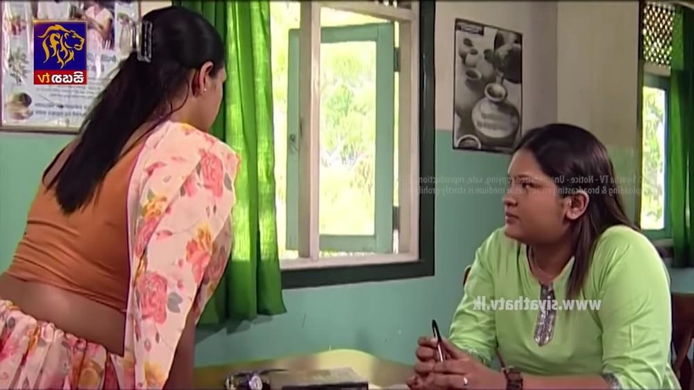 25P sl actress hot saree and armpit