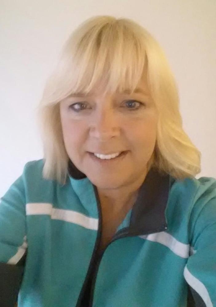 25P Sexy Submissive Gilf