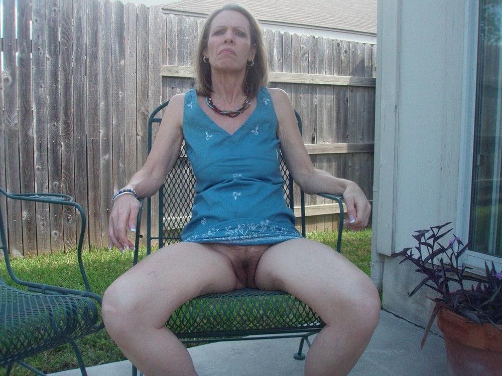 25P Solo Hot MILFs-Matures-Babes In Sexy Mix #45 By TBM