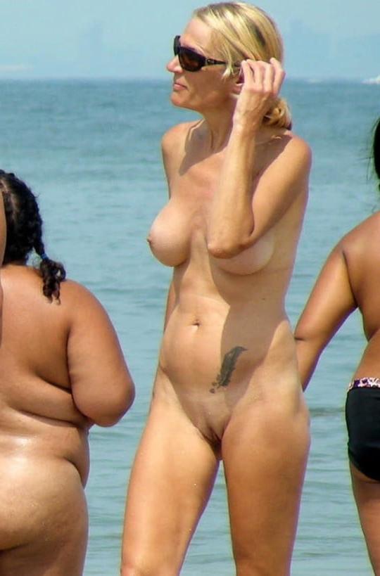25P Woman 09