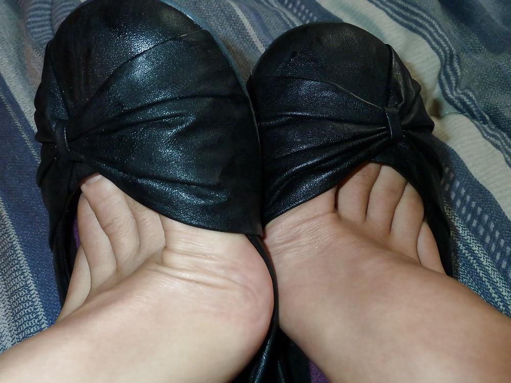 17P Ballerina feet 2